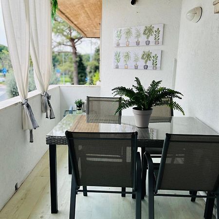 Your Familyapartment In Sirmione Eksteriør billede