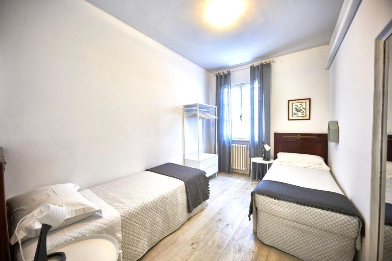 Your Familyapartment In Sirmione Eksteriør billede